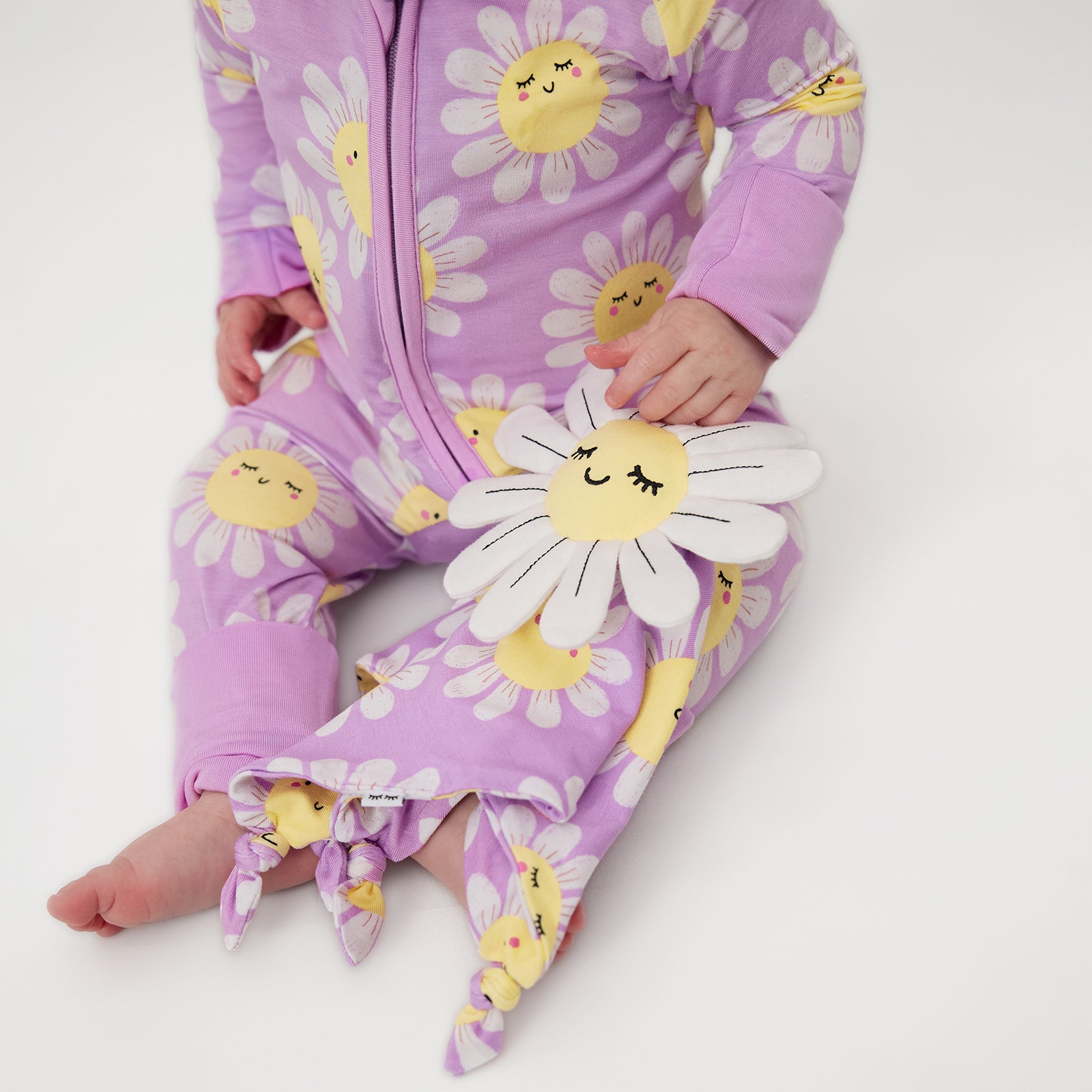 Maisie the Daisy Sleepyhead Lovey - Image 5