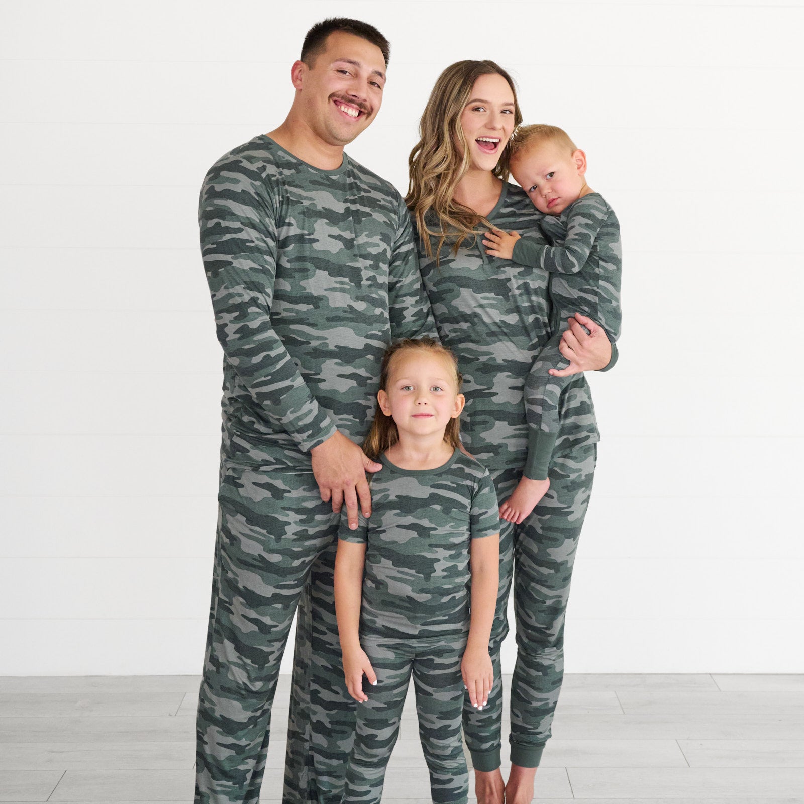 Vintage Camo Men's Pajama Top - Image 2