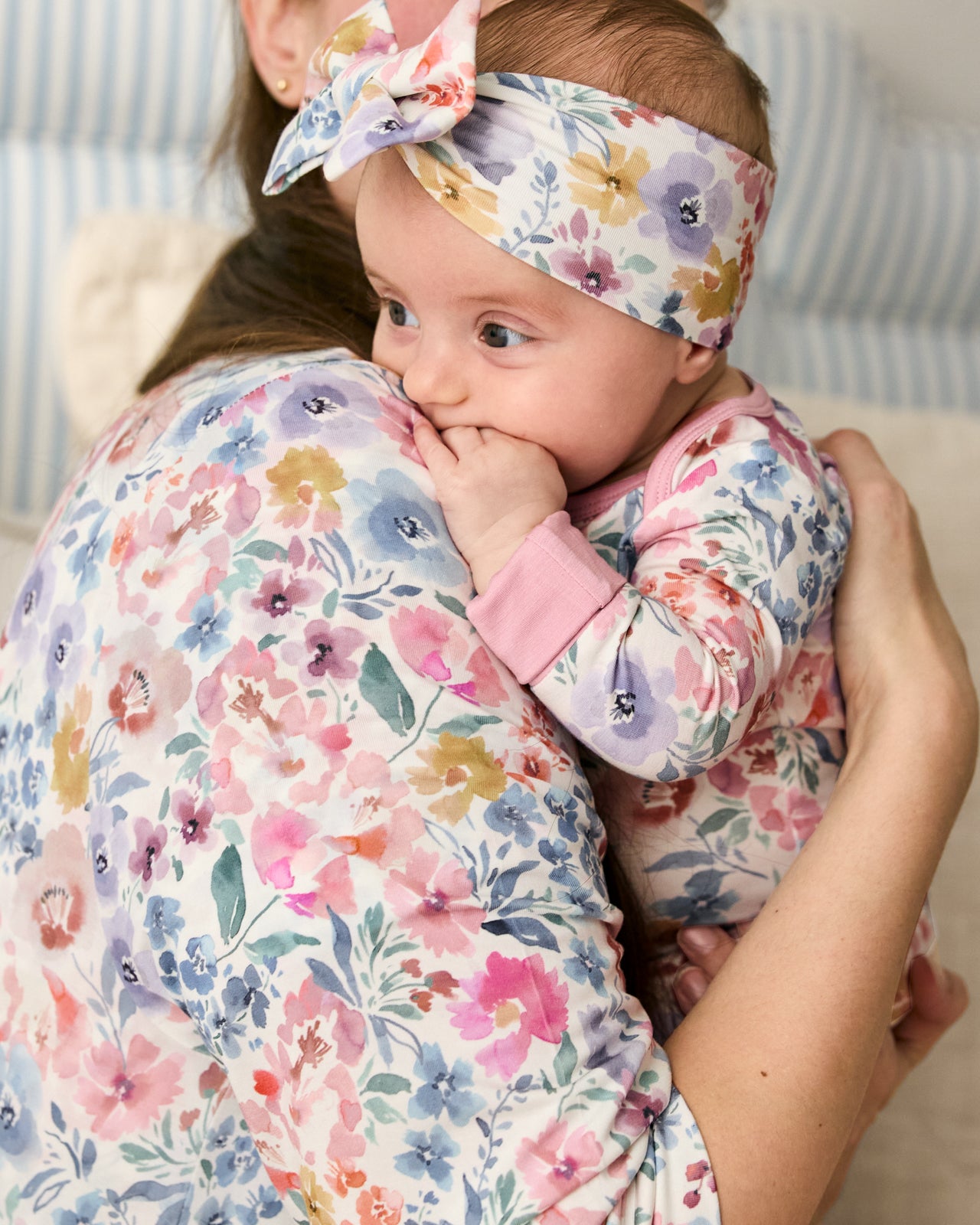 Tiny Blooms Luxe Bow Headband - Image 2