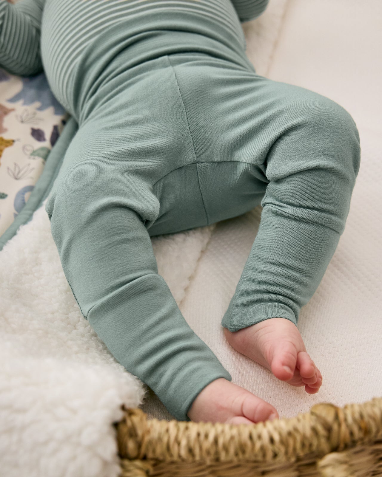 Willow Fold Over Legging - Image 4