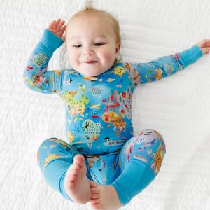 Around The World Crescent Zippy
