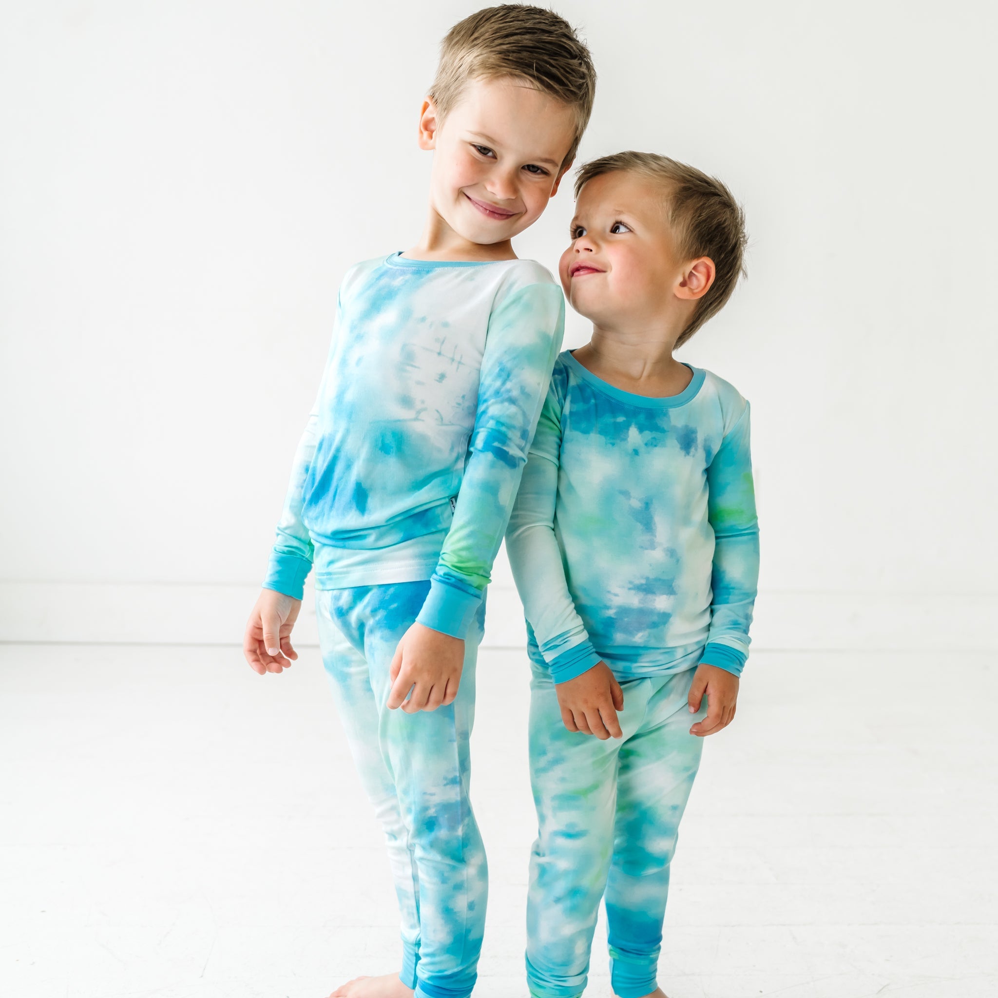 Tidepool Watercolor Two-Piece Pajama Set - Image 5