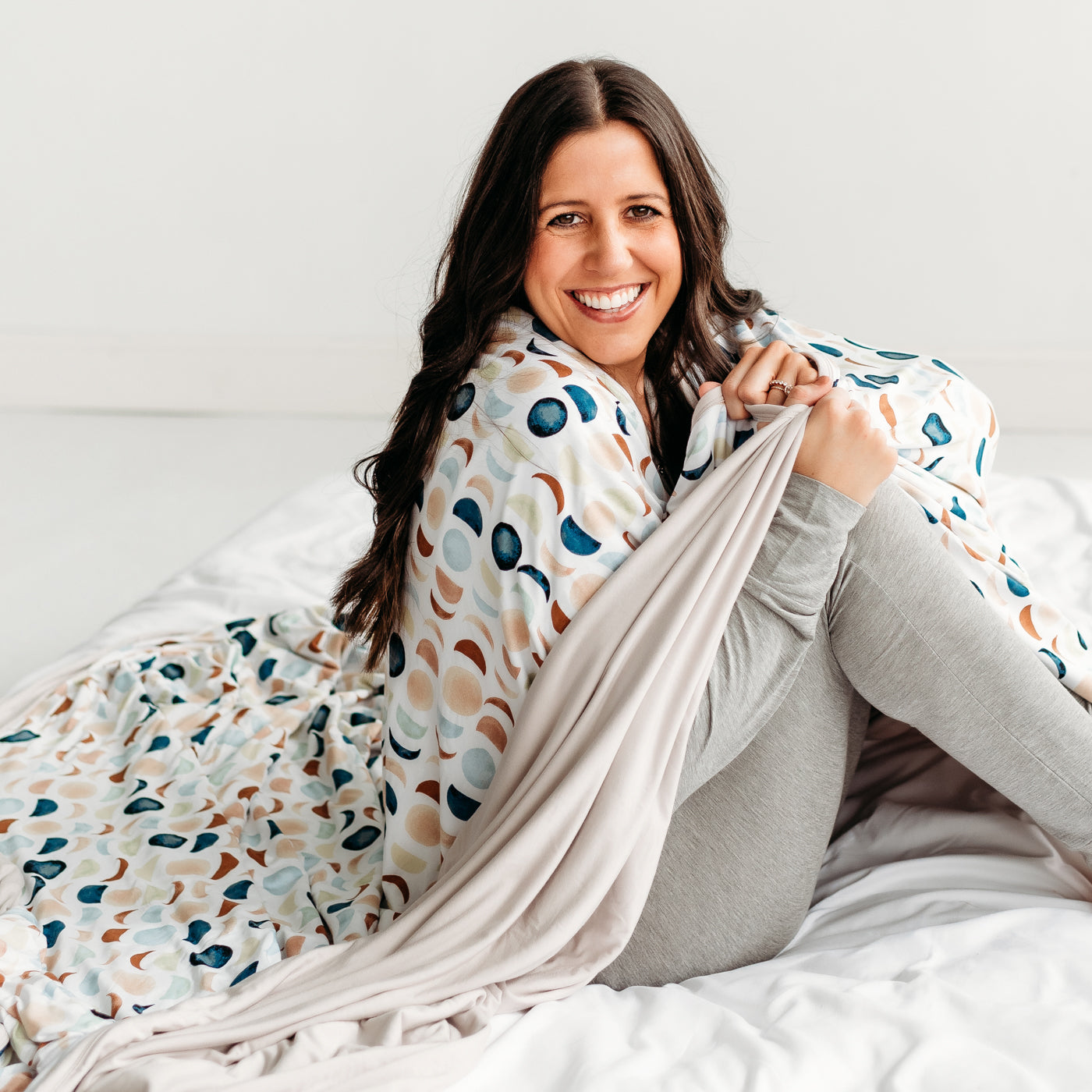 Luna Neutral Oversized Cloud Blanket? - Image 4