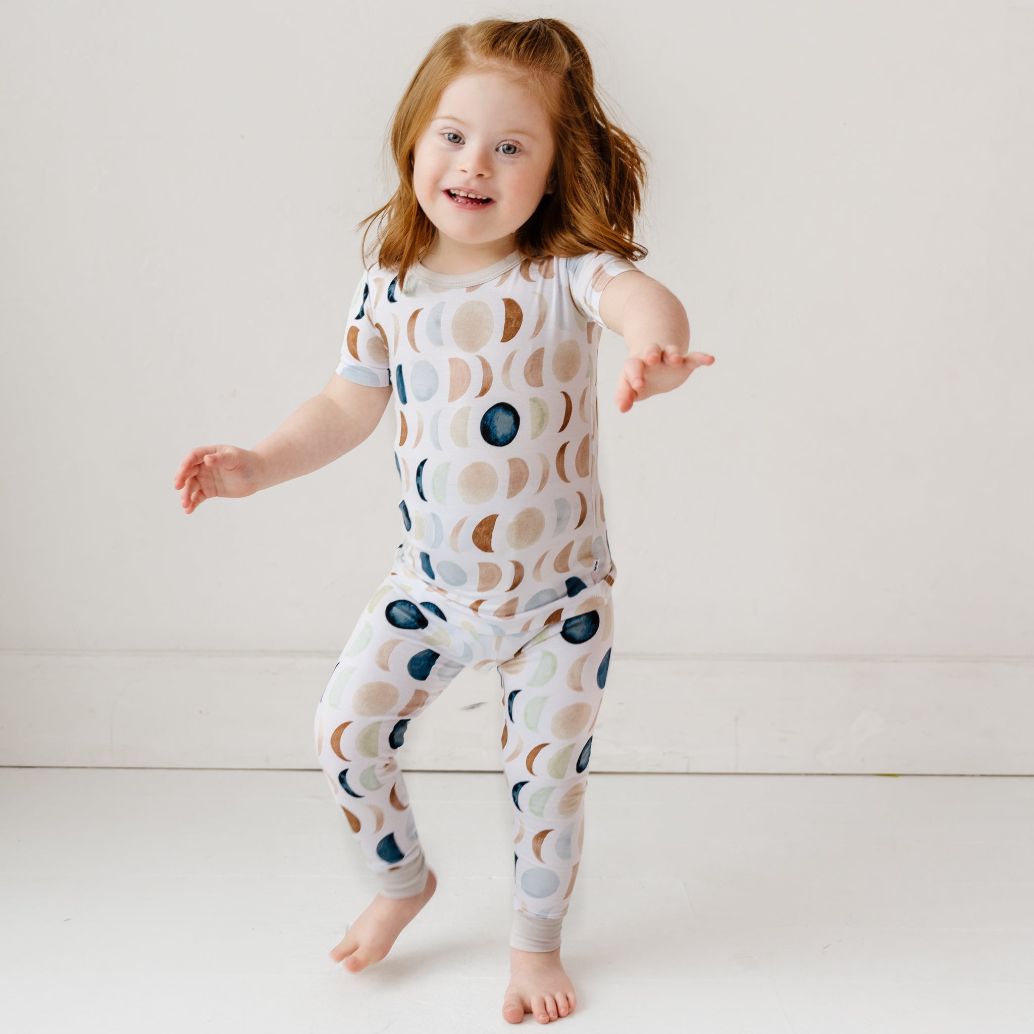 Luna Neutral Two-Piece Short Sleeve Pajama Set - Image 2